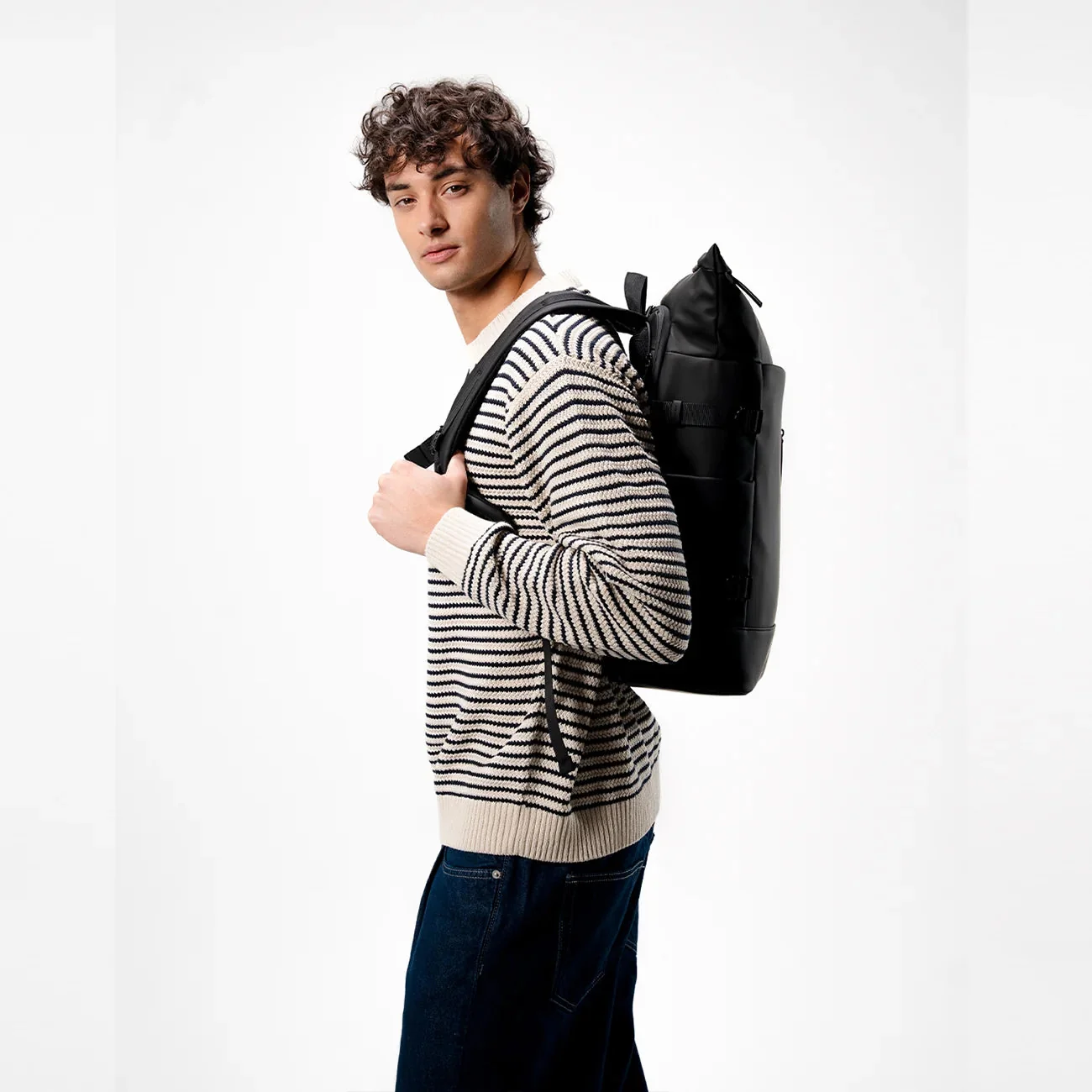 Helsinki Pro Backpack - Image 11
