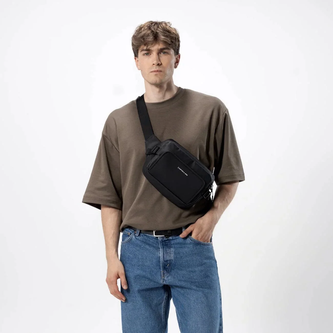 Lisbon Crossbody - Image 7