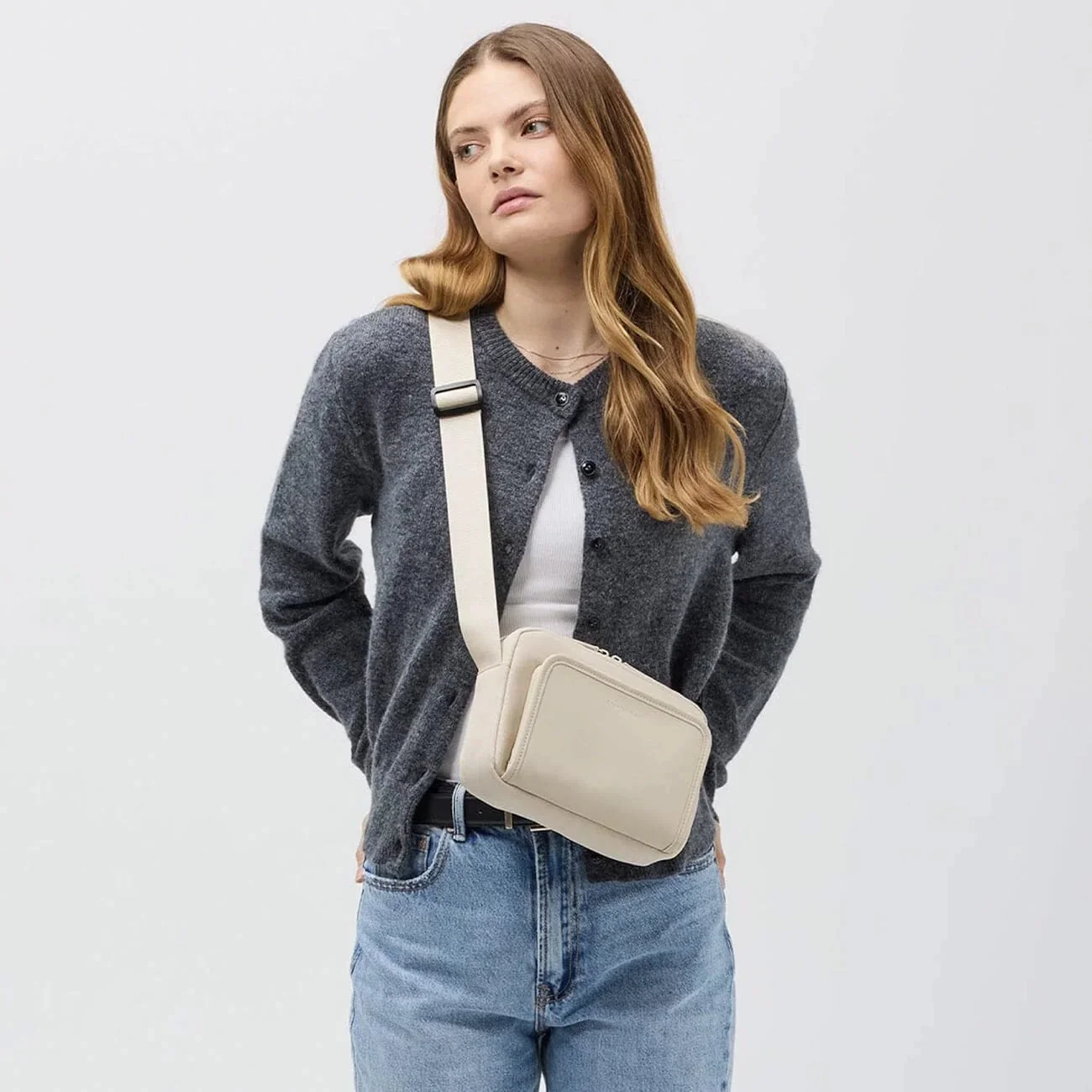 Lulea Shoulder Bag - Image 13