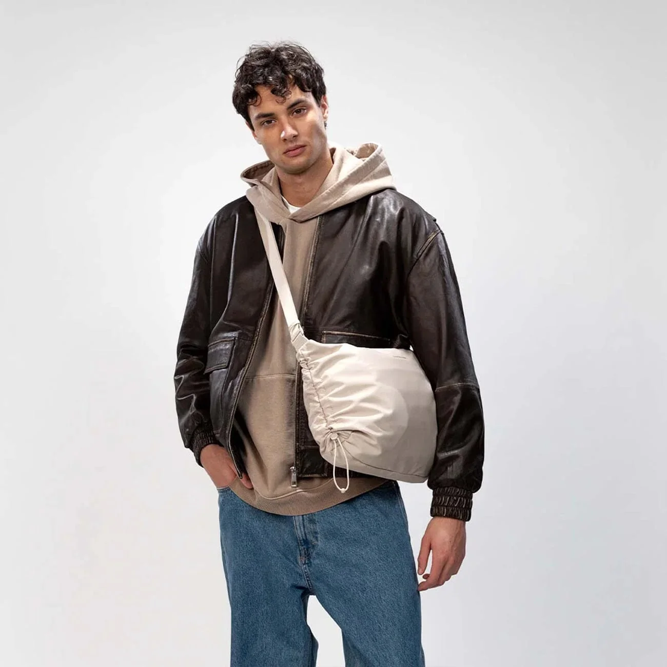 Skara Large Shoulder Bag - Image 19