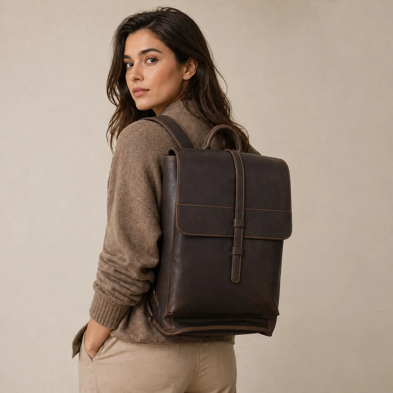 Leather Business Backpack | LYVE - Image 2