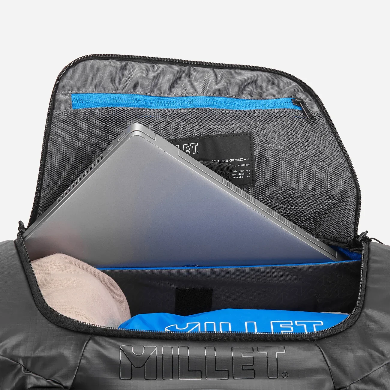 Chamonix Duffle 35+10L - Image 6