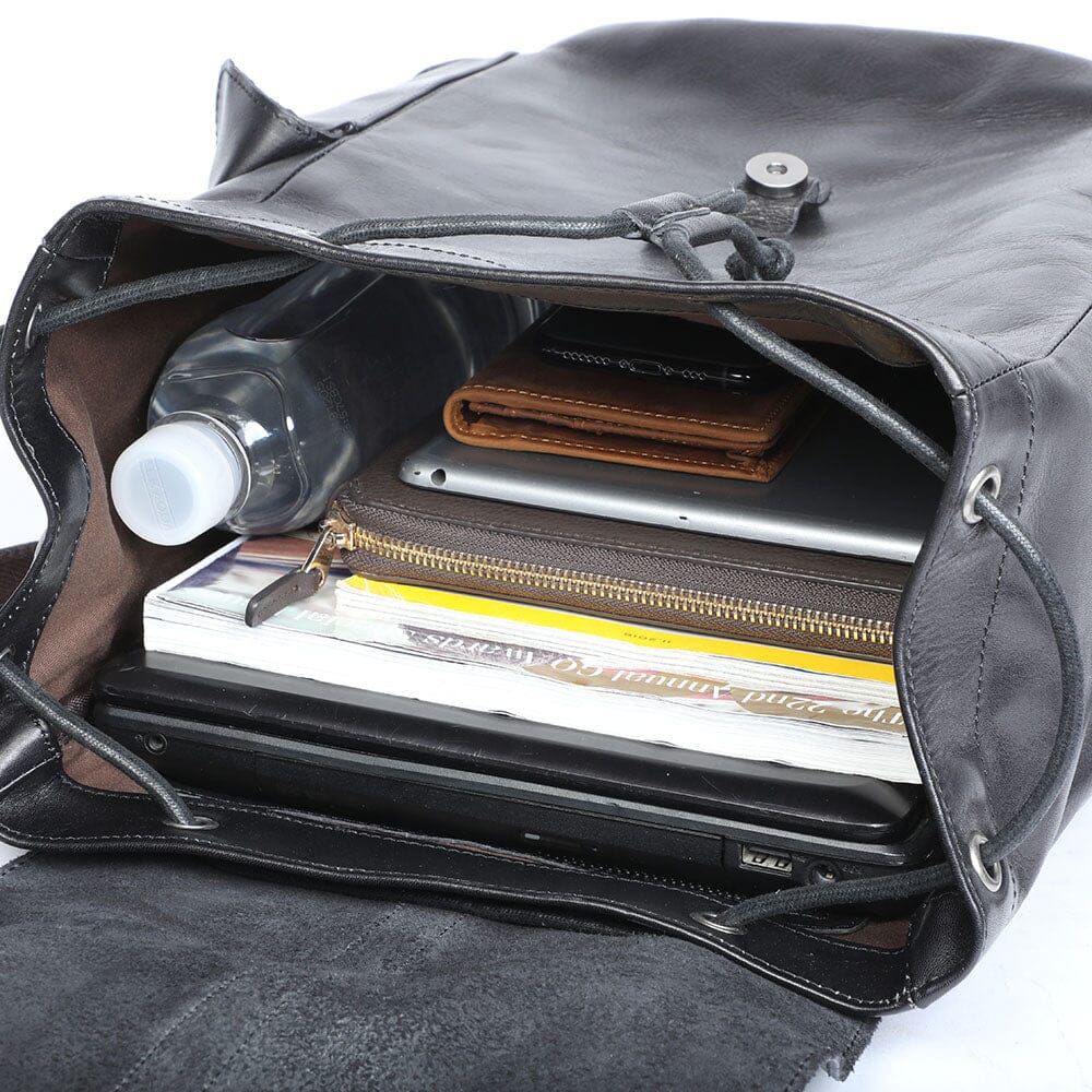 Small Black Leather Backpack | WALTER - Image 7