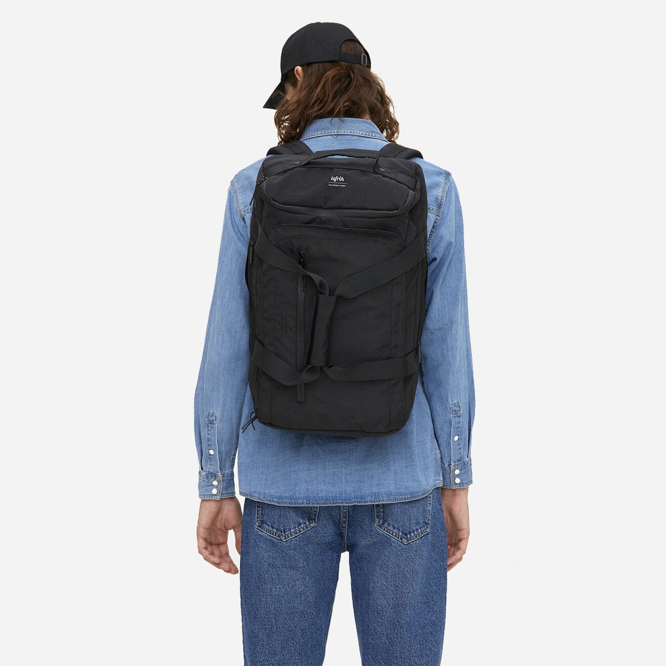 Wanderer Vandra - Sustainable Travel Convertible Backpack - Image 13