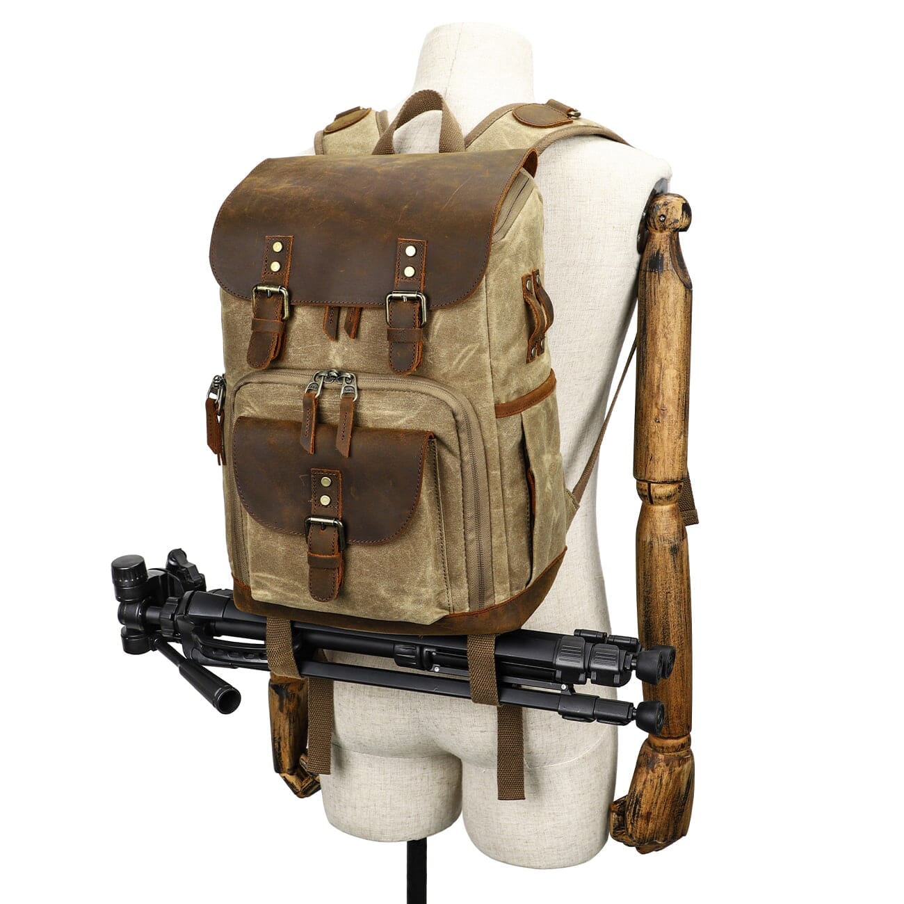 Vintage Leather Camera Backpack | DENALI - Image 27